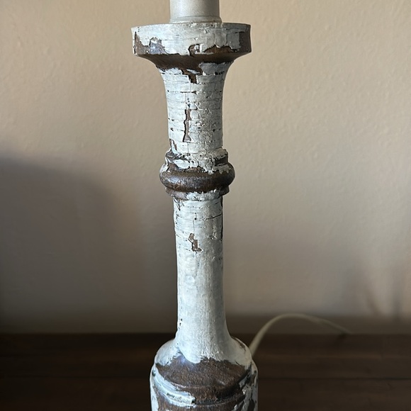 A’Homestead Shoppe, Inc white washed distressed Paisley Striped black white lamp - Picture 12 of 15